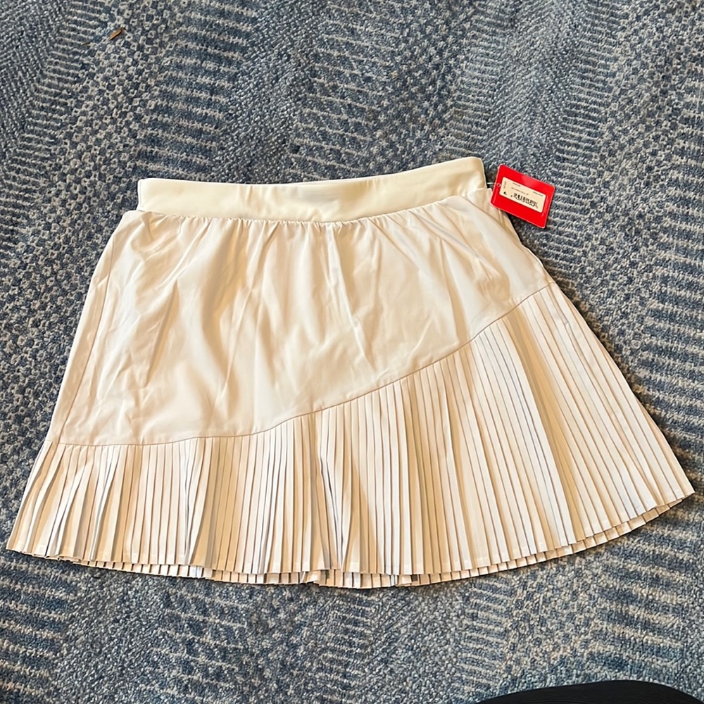 NWT Spanx 14” skort